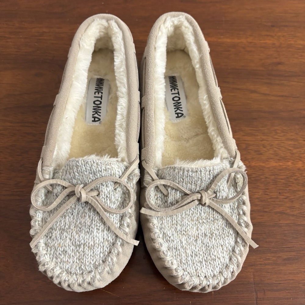 Minnetonka Women's Cally Faux Fur Slipper Stone Leather Bow US Size 7M $63‎